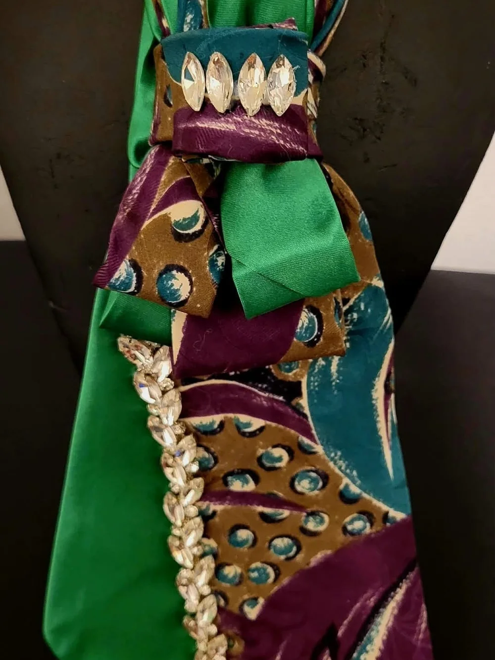 Ladies CRAFTED CEEARIVE TIES